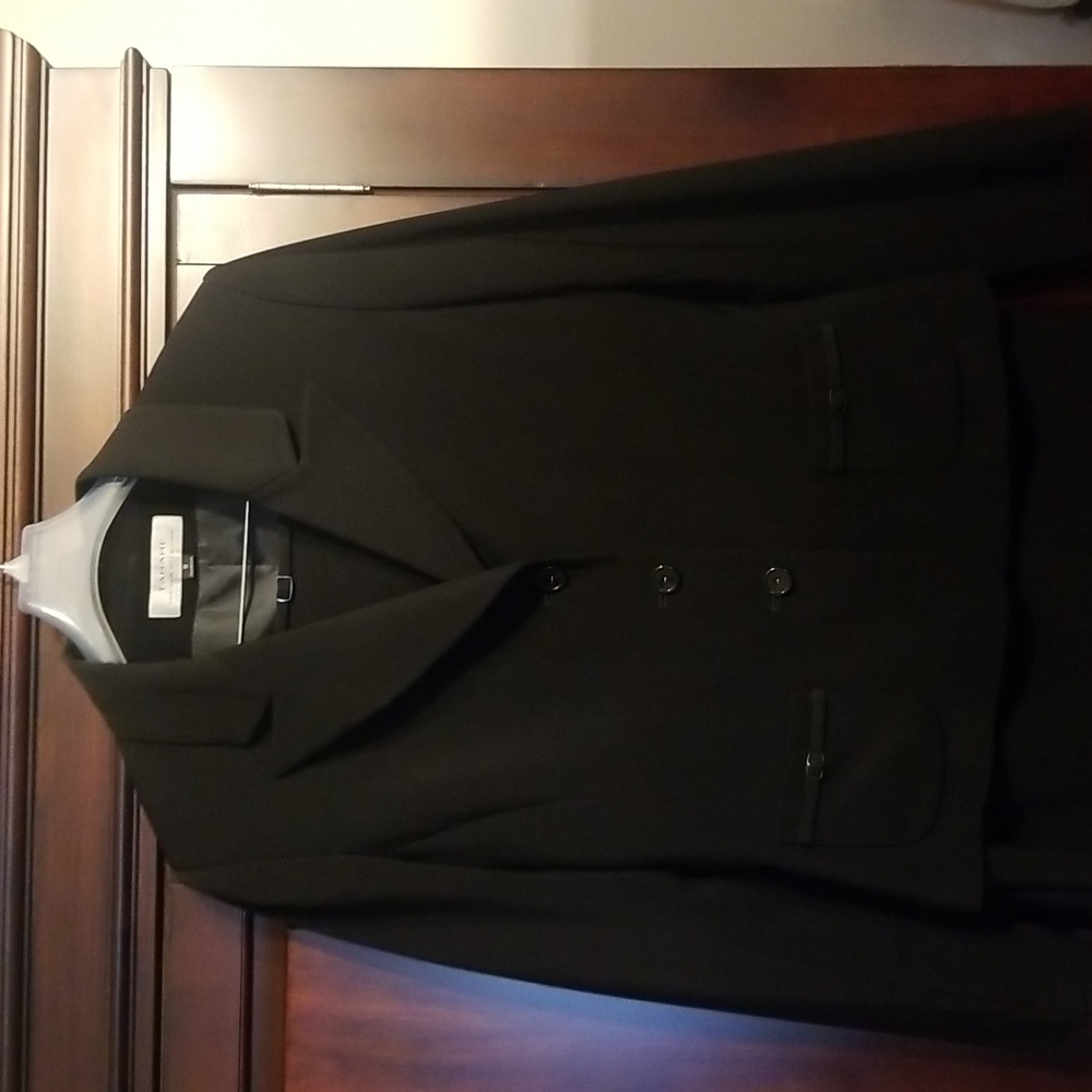 Tahari Black Suit size 8